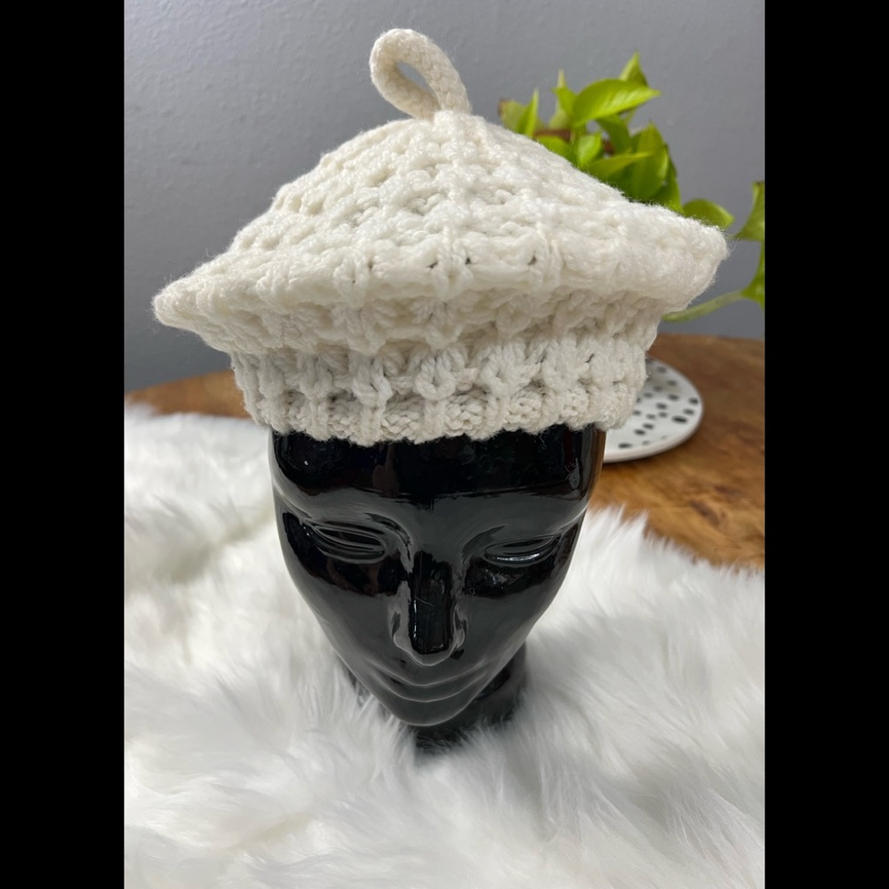 Braid Knit Beret, Off White/Light Beige